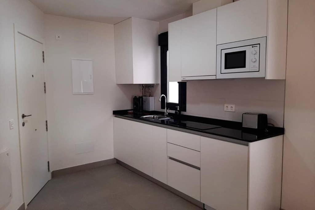New Apartment In The Center-Terrace & Free Parking Málaga Extérieur photo